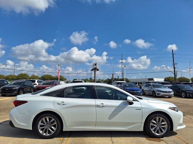 used 2021 Toyota Avalon Hybrid car, priced at $25,755