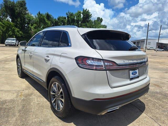used 2022 Lincoln Nautilus car, priced at $28,800