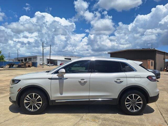 used 2022 Lincoln Nautilus car, priced at $28,800