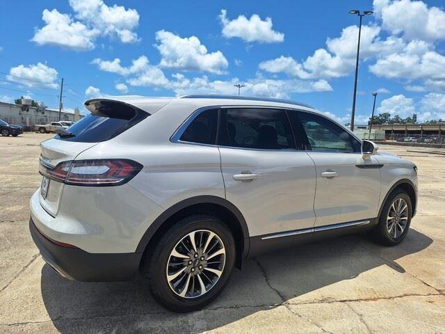 used 2022 Lincoln Nautilus car, priced at $28,800