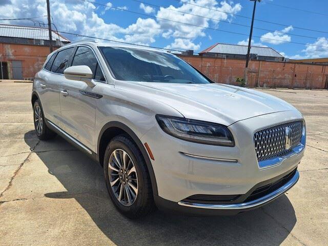 used 2022 Lincoln Nautilus car, priced at $28,800