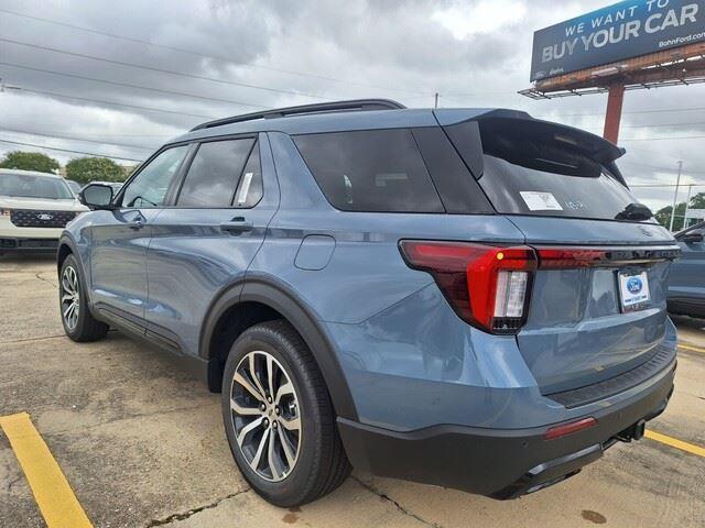 new 2025 Ford Explorer car, priced at $48,945