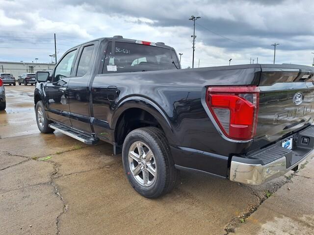 new 2024 Ford F-150 car, priced at $44,030