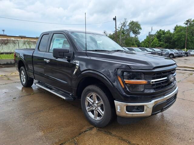 new 2024 Ford F-150 car, priced at $44,030