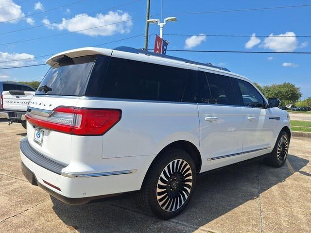 used 2020 Lincoln Navigator car, priced at $43,944
