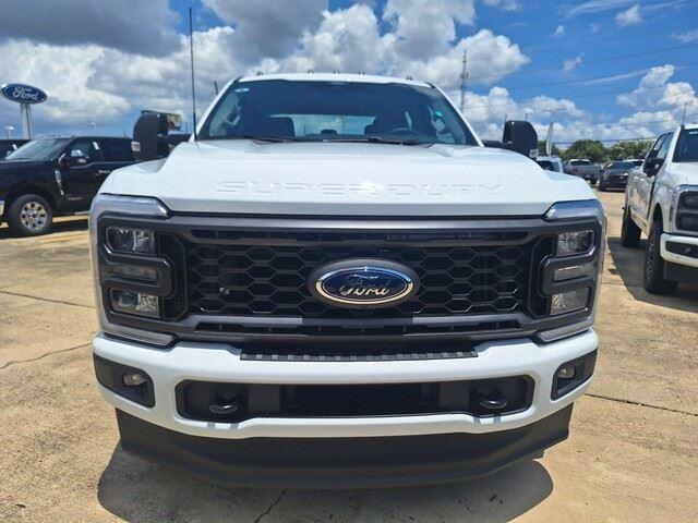 new 2025 Ford F-250 car, priced at $64,900