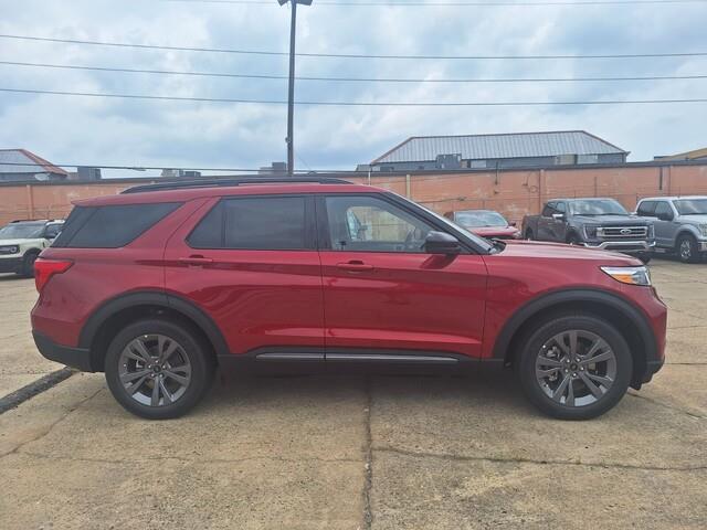 new 2024 Ford Explorer car, priced at $45,020