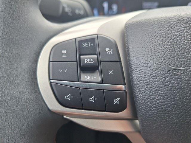 new 2025 Ford Explorer car, priced at $41,950