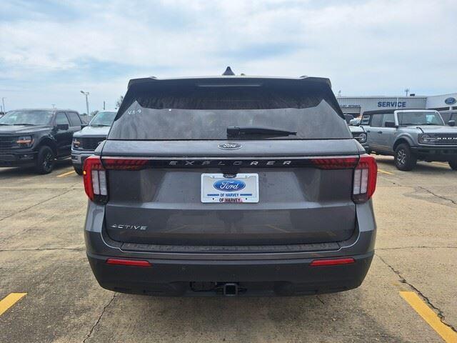 new 2025 Ford Explorer car, priced at $41,950
