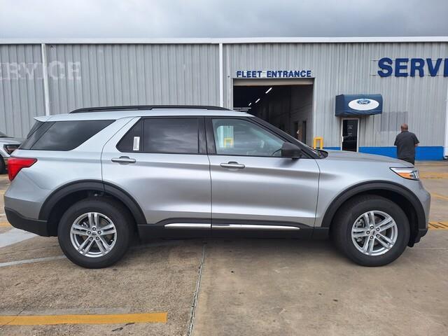 new 2024 Ford Explorer car, priced at $45,845