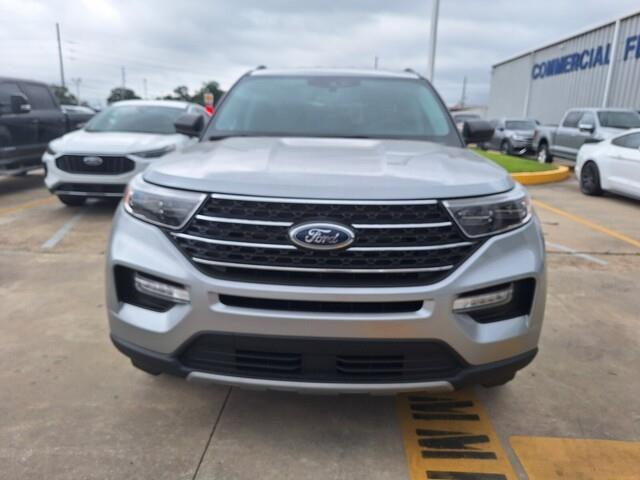 new 2024 Ford Explorer car, priced at $45,845