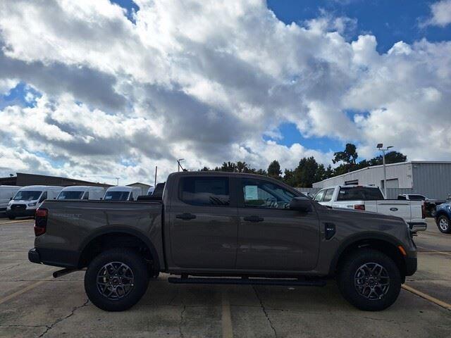 new 2025 Ford Ranger car, priced at $39,725