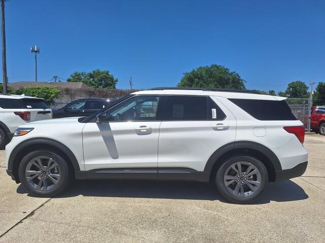 new 2024 Ford Explorer car, priced at $39,675