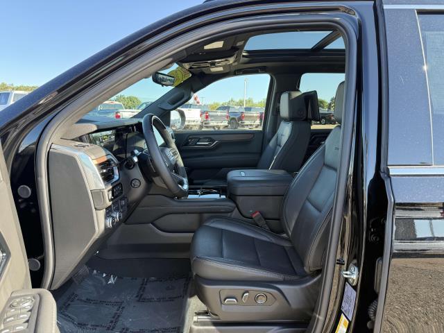 used 2025 GMC Yukon car, priced at $89,995
