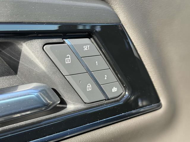 used 2025 GMC Yukon car, priced at $89,995