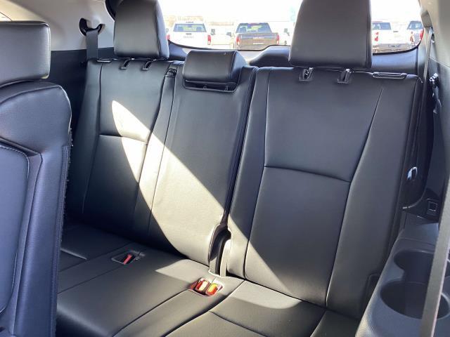 used 2020 Toyota Highlander car, priced at $32,995