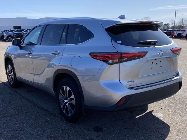 used 2020 Toyota Highlander car, priced at $32,995