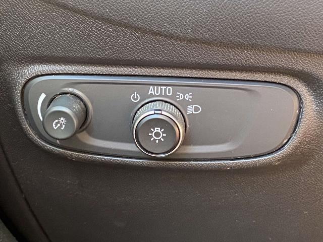 used 2021 Chevrolet Equinox car, priced at $21,500
