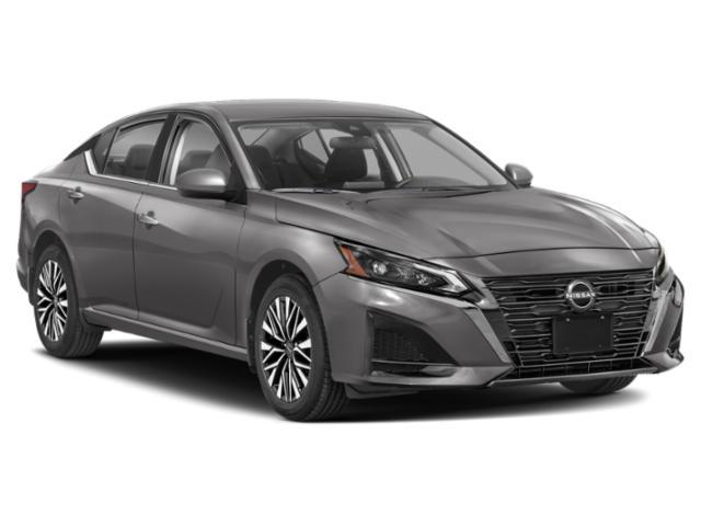 used 2025 Nissan Altima car