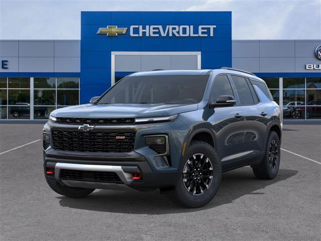 new 2025 Chevrolet Traverse car, priced at $52,010