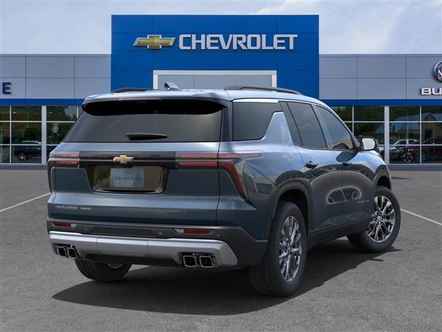 new 2025 Chevrolet Traverse car