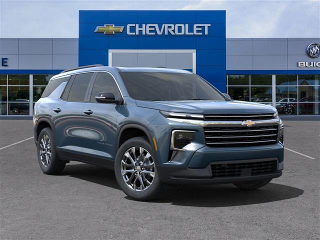 new 2025 Chevrolet Traverse car