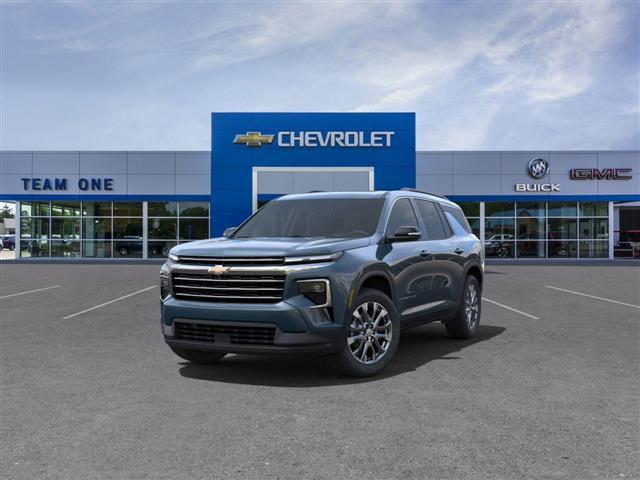 new 2025 Chevrolet Traverse car