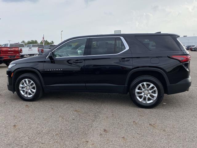 used 2022 Chevrolet Traverse car, priced at $27,995