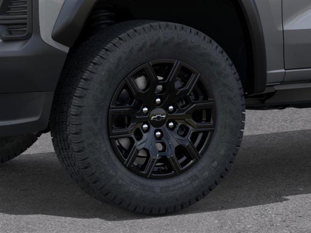 new 2025 Chevrolet Colorado car, priced at $45,640