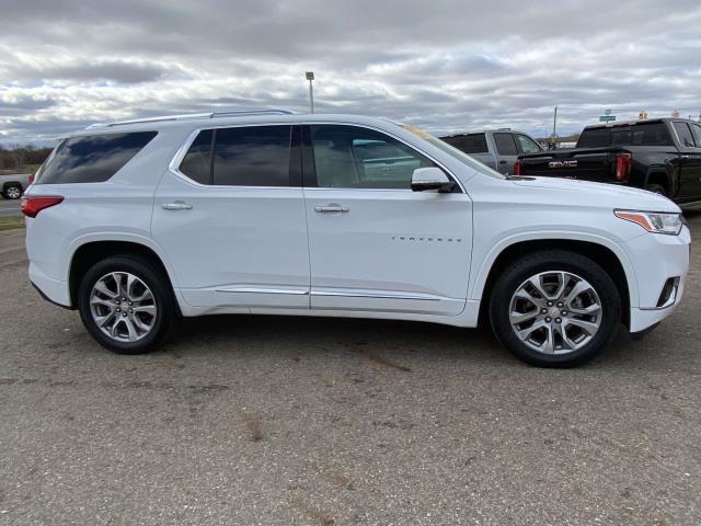 used 2021 Chevrolet Traverse car, priced at $22,995