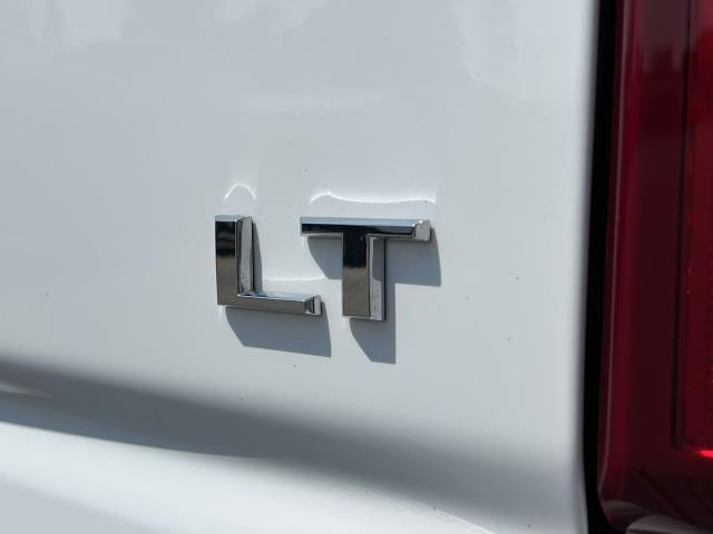 used 2022 Chevrolet Silverado 1500 car, priced at $38,995