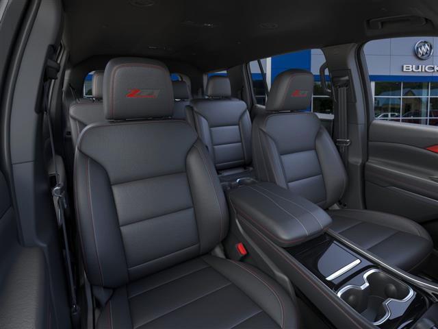 new 2025 Chevrolet Traverse car, priced at $50,145