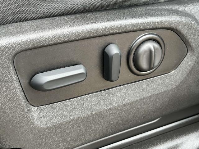 used 2022 Chevrolet Silverado 1500 car, priced at $39,995