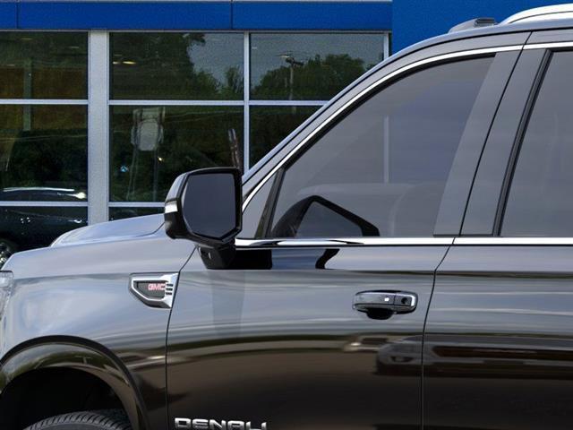 new 2025 GMC Yukon XL car, priced at $91,610