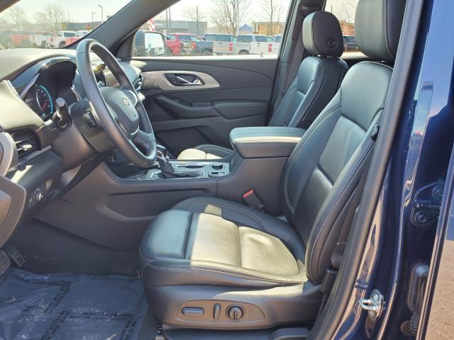 used 2022 Chevrolet Traverse car, priced at $36,995