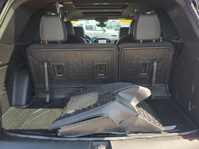 used 2022 Chevrolet Traverse car, priced at $36,995