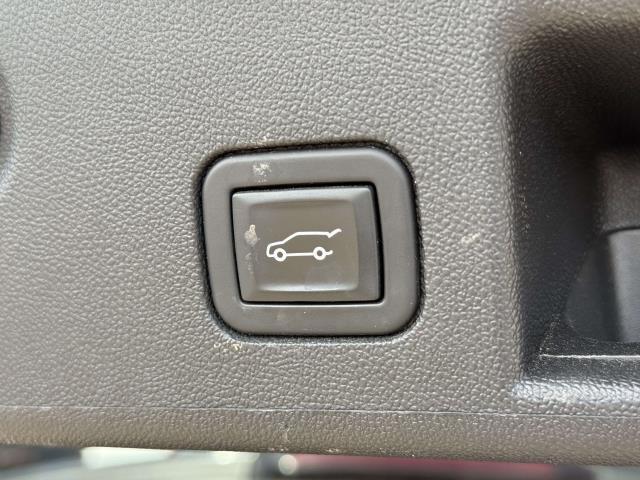 used 2022 Chevrolet Equinox car, priced at $22,995