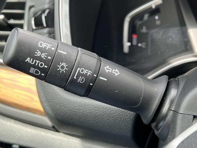 used 2021 Honda CR-V car, priced at $29,995