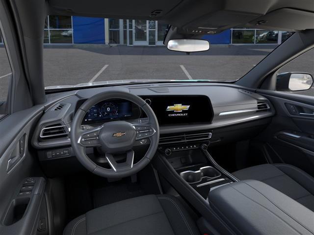 new 2025 Chevrolet Traverse car