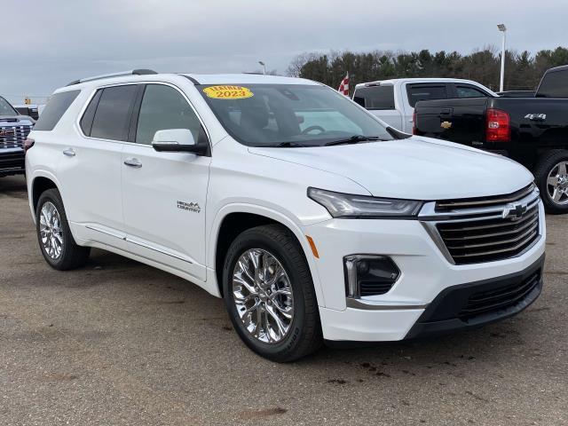 used 2023 Chevrolet Traverse car, priced at $39,995