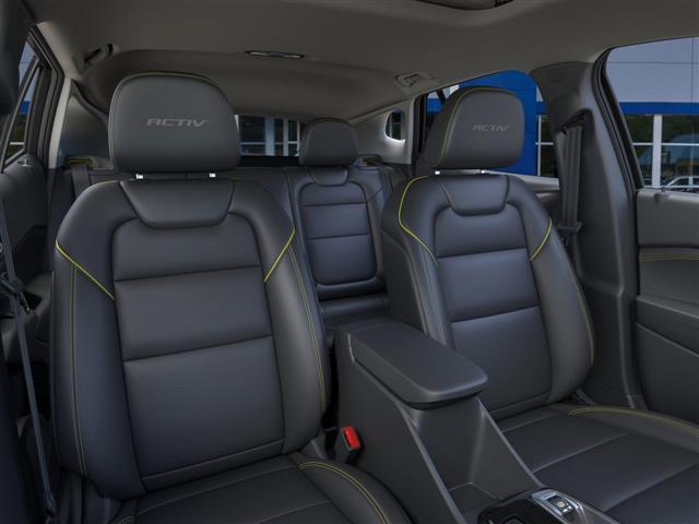 new 2025 Chevrolet Trax car, priced at $28,495