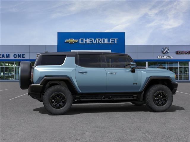 new 2024 GMC HUMMER EV SUV car