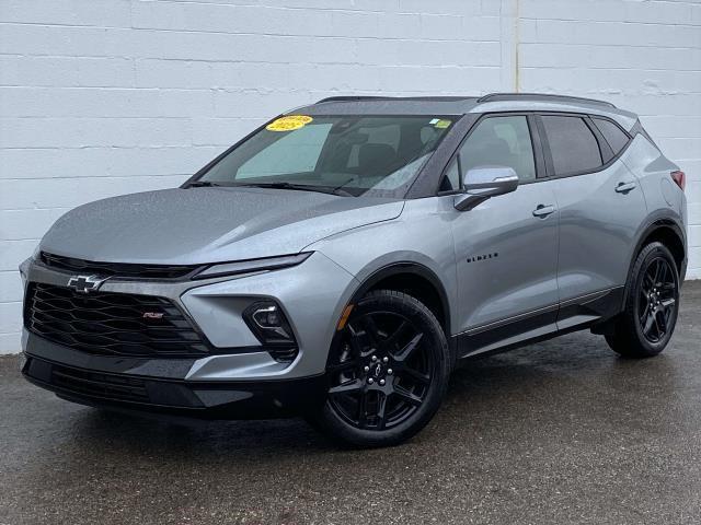 used 2025 Chevrolet Blazer car, priced at $45,995