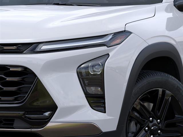 new 2025 Chevrolet Trax car, priced at $26,840