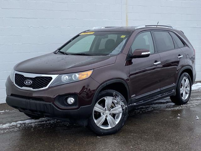 used 2013 Kia Sorento car, priced at $6,500