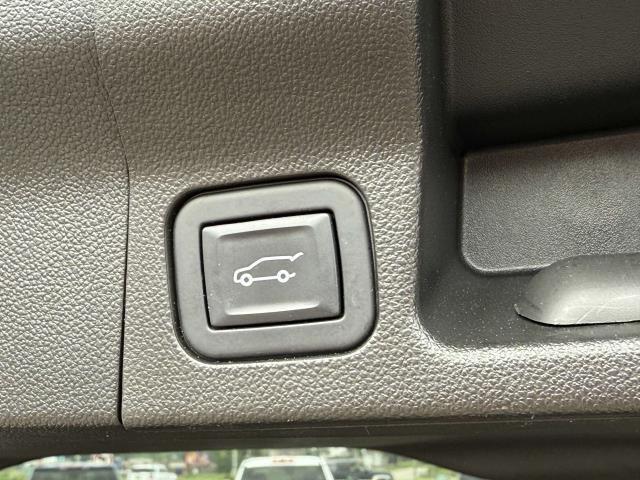 used 2022 GMC Acadia car, priced at $28,995