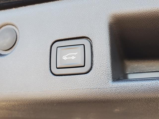 used 2024 Chevrolet Equinox car, priced at $26,995