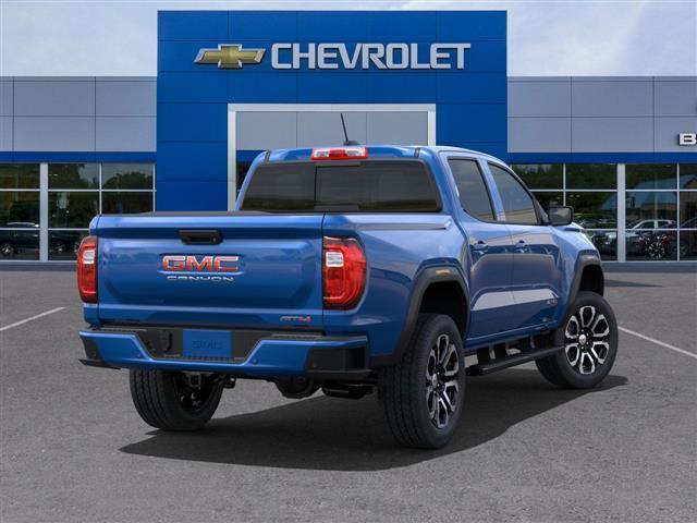 new 2024 GMC Canyon car