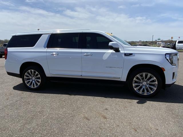 used 2022 GMC Yukon XL car, priced at $57,995