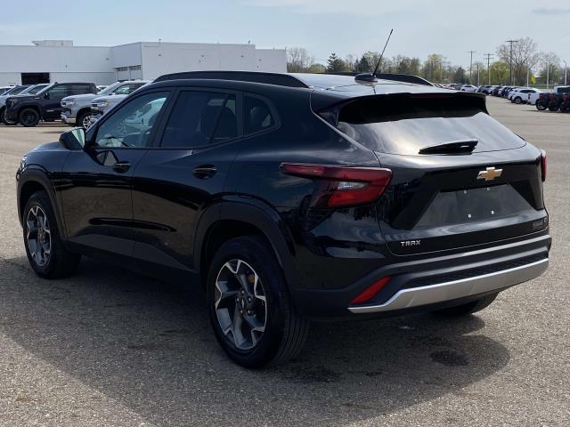 used 2025 Chevrolet Trax car, priced at $23,500